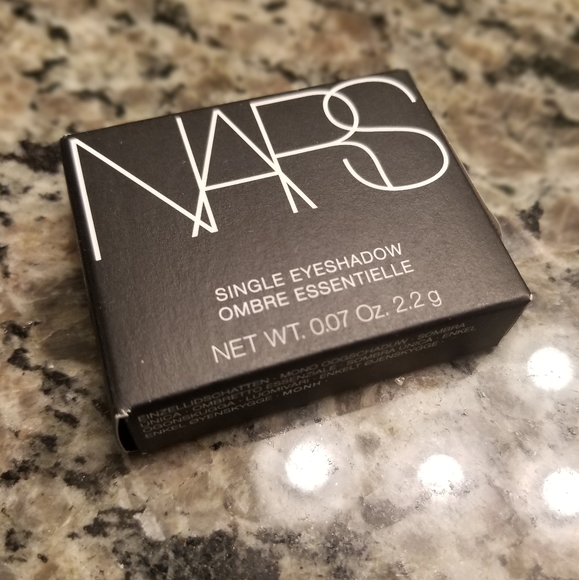 NARS Eyeshadow - Night Breed 2045 - Picture 2 of 3